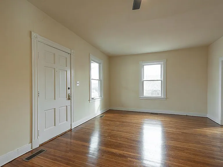 1505 Vista St — Photo 12