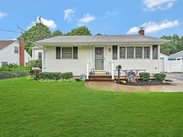 220 Catherine Street, East Northport, NY 11731