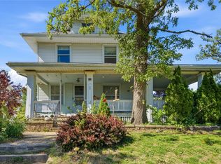 1526 C Ave NW, Cedar Rapids, IA 52405