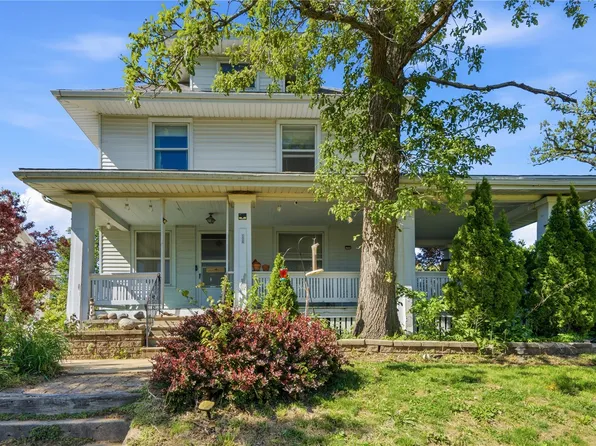 1526 C Ave NW, Cedar Rapids, IA 52405