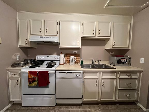 5th image of 5 Buttonbush Ln