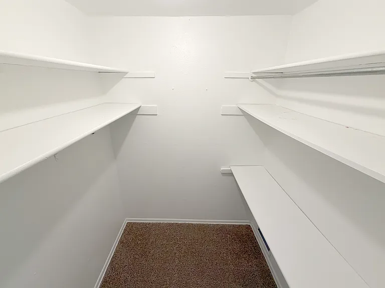 Walk in Closet