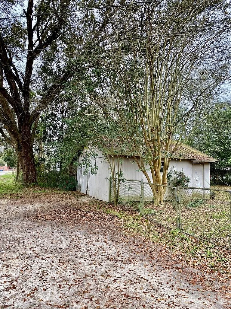 2 bed, 750 sqft, $1,150 — Photo 4