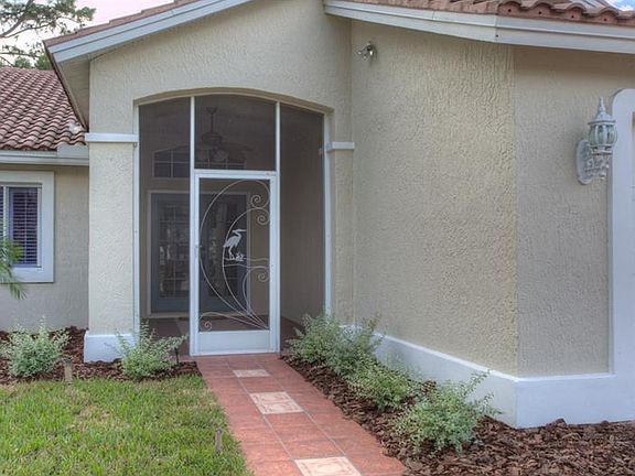 3rd image of 13725 Lanier Ct