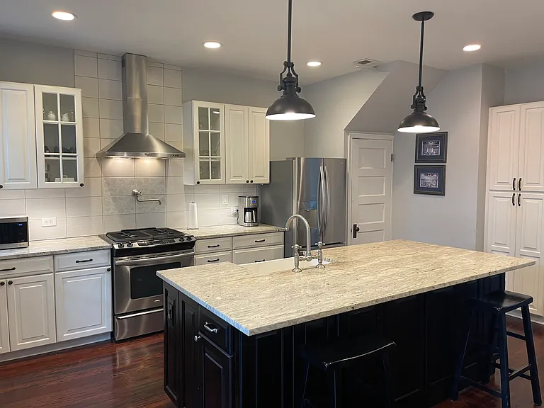 1313 Quincy St NW — Photo 3
