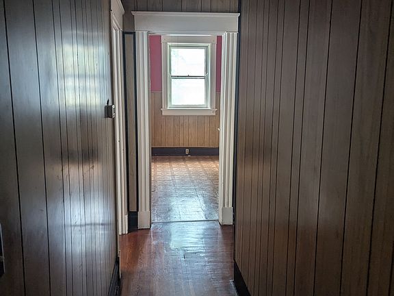 3rd image of 2486 Paris St #1