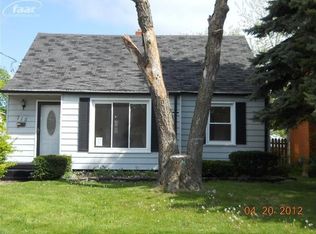 715 Dell Ave, Flint, MI 48507