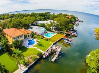 5003 W Spring Lake Dr, Tampa, FL 33629