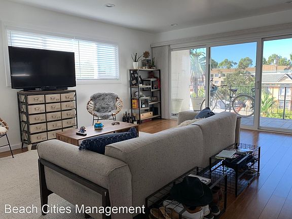 2nd image of 226 Grand Ave Unit 307