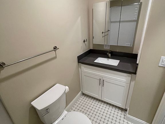3rd image of 4180 Opal St