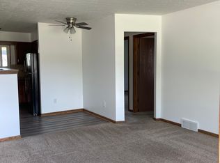 1380 Beechnut Dr, Akron, OH 44312
