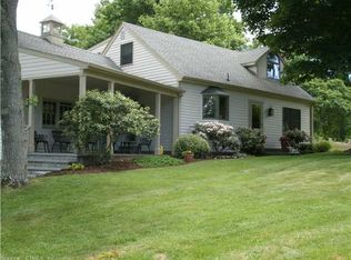 29 Lornadale Dr, Norwich, CT 06360