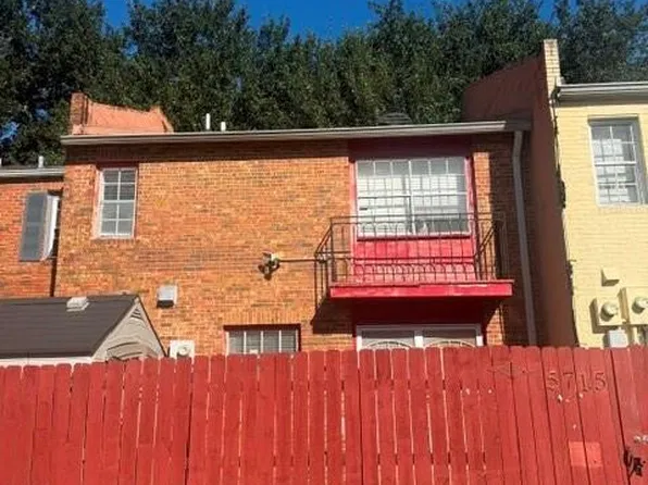 5715 Count Ln, New Orleans, LA 70126