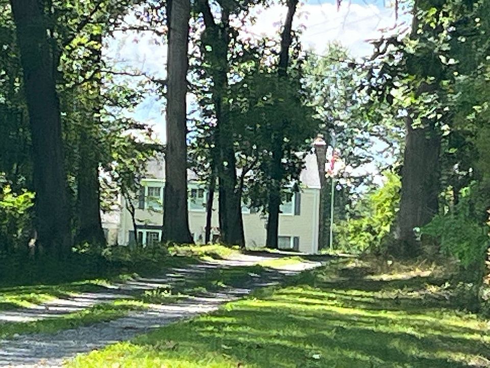 1st image of 49 Lambertville Headquarters Rd