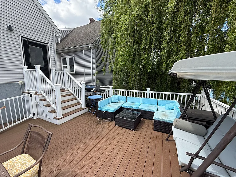 24 Shapley Ave #2 — Photo 3