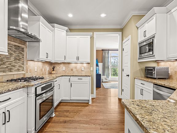 2nd image of 4329 Brush Creek Ct