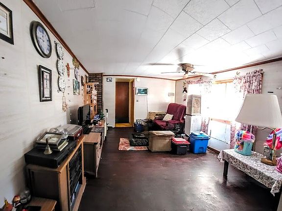4th image of 22 Horseshoe Road