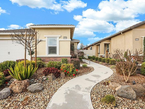 3rd image of 2951 Cotton Briar Ln