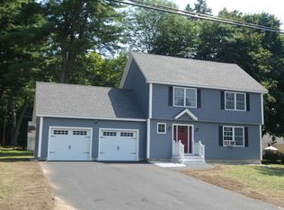 357 Oak St, Manchester, NH 03104