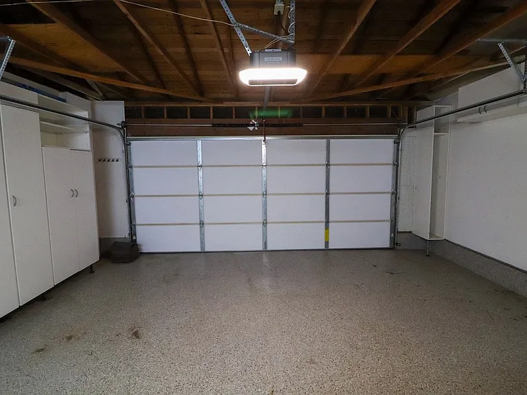 1050 Pacifica Dr — Photo 44
