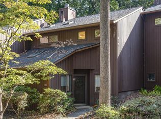 305 Deepwood Rd, Chapel Hill, NC 27514