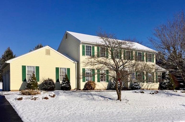 1st image of 312 Hillview Dr