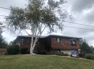 410 N I St, Monmouth, IL 61462