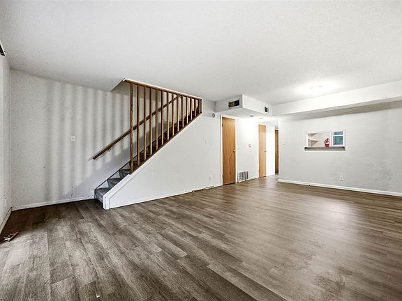 3rd image of 1802 21st Avenue Pl