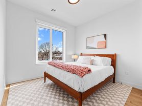 496-500 Talbot Ave