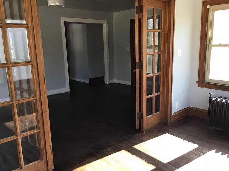 930 Emerald St #3A — Photo 7