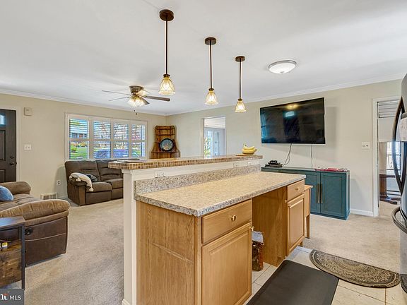 5th image of 3803 Thayer Ct