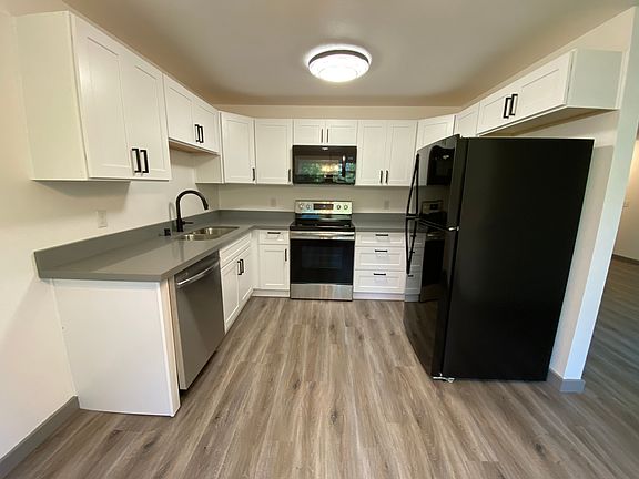 3rd image of 13403 98th Avenue Ct E APT D