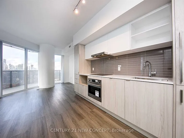 138 Downes St N #3816 — Photo 6