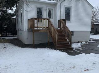 2 Peever St, Methuen, MA 01844