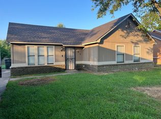 961 Chesterton Dr, Memphis, TN 38127