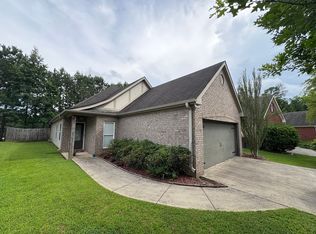 5259 Promenade Dr, Trussville, AL 35173
