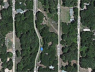 2nd image of 7827 Shadybrook Dr