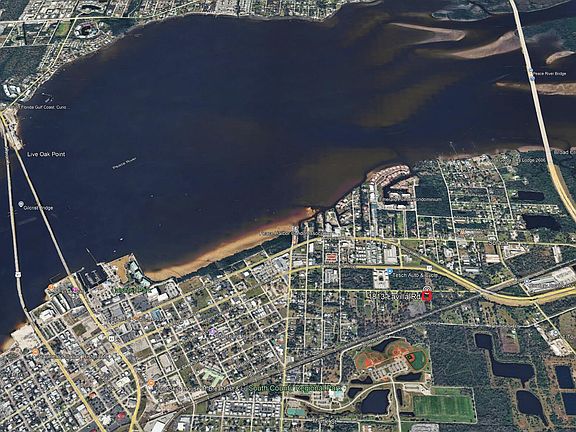 4th image of 1813 Lavilla Road