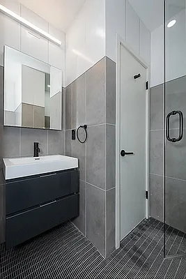 Rented by Bold New York | media 18