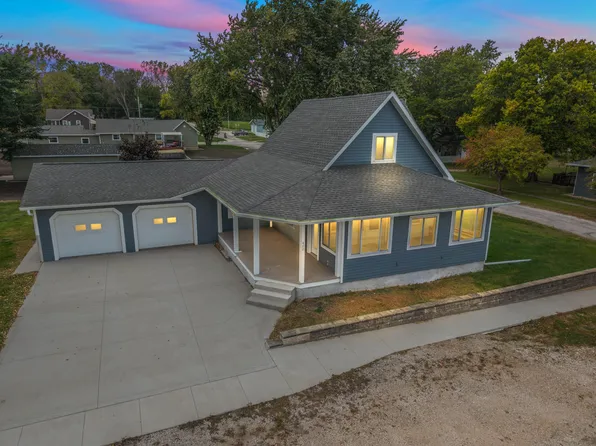 400 Head St, Churdan, IA 50050