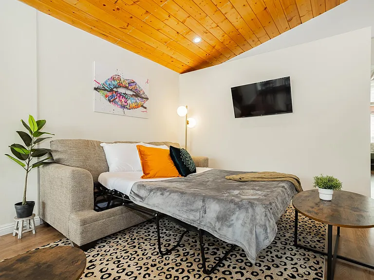 2205 Santa Paula Dr — Photo 70