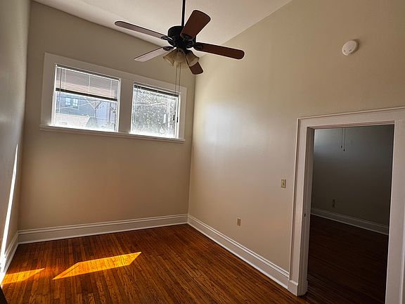 4th image of 4201 Saint Charles Ave #5