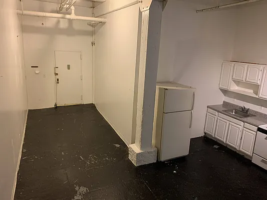 Rented by Carnegie Management Inc | media 20