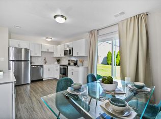 Rochester Villas, Troy, MI 48085