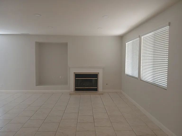 9394 Live Oak Dr — Photo 12