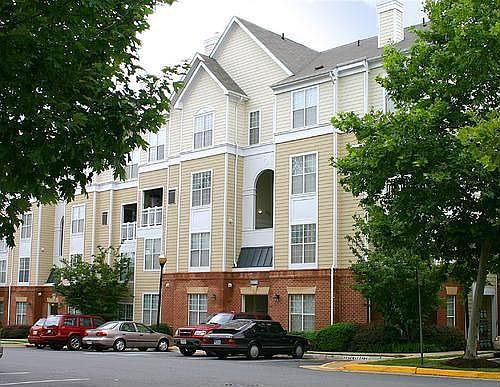 1st image of 2108 Highcourt Ln APT 201
