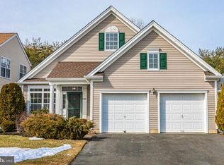 53 Honeyflower Ln, West Windsor, NJ 08550
