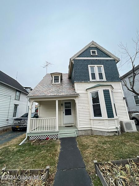 2nd image of 13 Walker Avenue