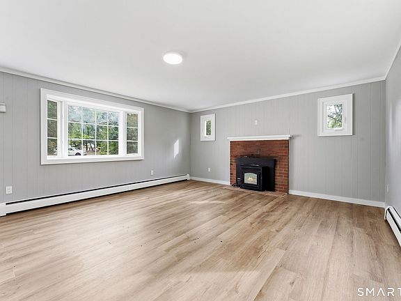 5th image of 431 Martin Road