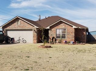1905 Comet St, Altus, OK 73521